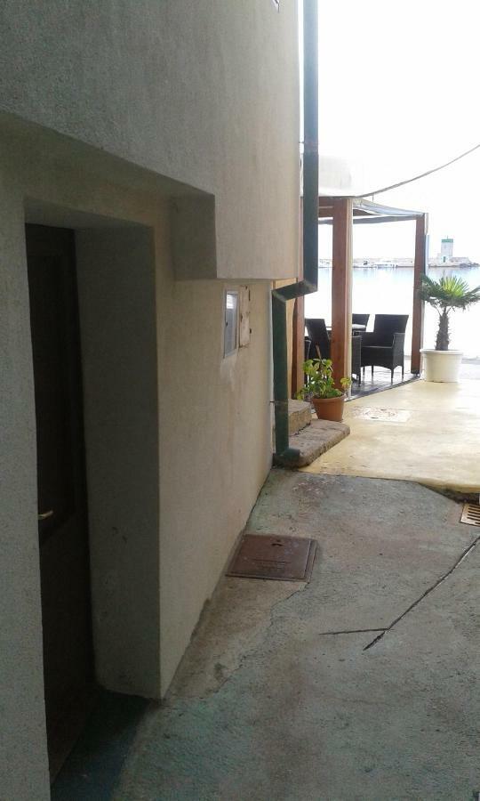 Apartment Ivanka -Krok Baška Екстериор снимка